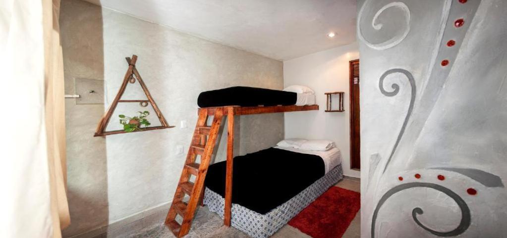 The All Inclusive Hostel - Food, Drinks And Transportation To The Beach And Cenotes Tulum Cameră foto